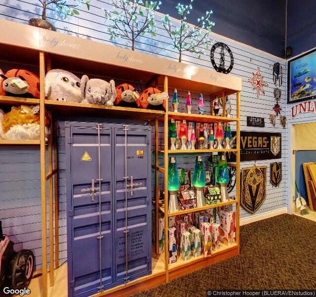 Hollywood Photography Studio storefront - Las Vegas