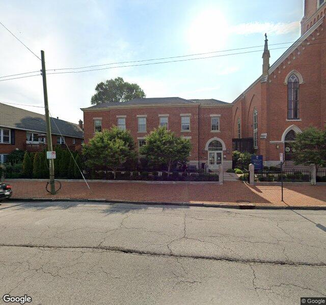 Dominican Learning Center storefront - Columbus