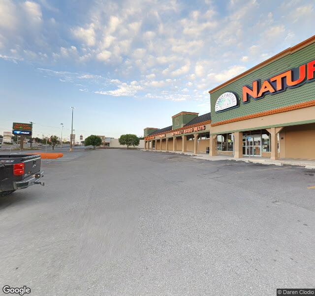 StatusFit storefront - Oklahoma City