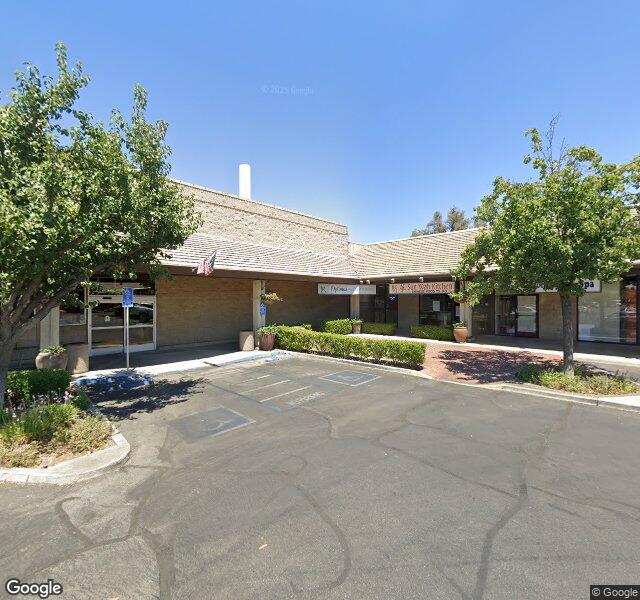 Optimus Pet Grooming storefront - Fresno