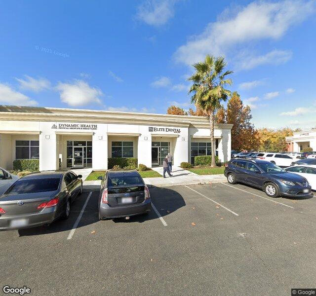 Elite Dental Mann DDS storefront - Fresno