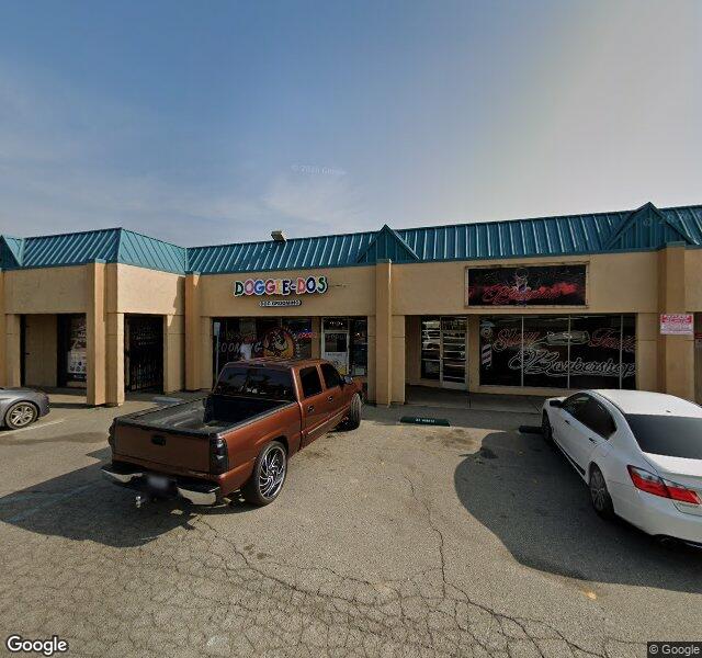 Doggie Do's Pet Salon storefront - Bakersfield