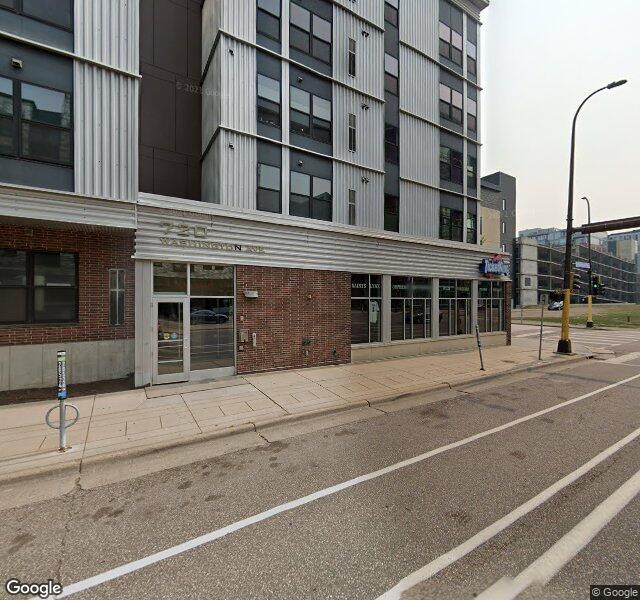 Broken Gizmo storefront - Minneapolis