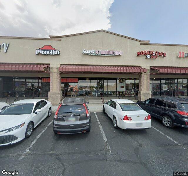 Sissy's Pet Grooming Salon storefront - Tucson