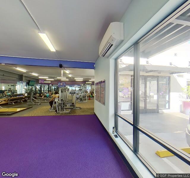 Anytime Fitness Honolulu storefront - Honolulu