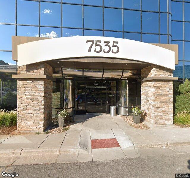 Denver Integrated Spine Center storefront - Denver