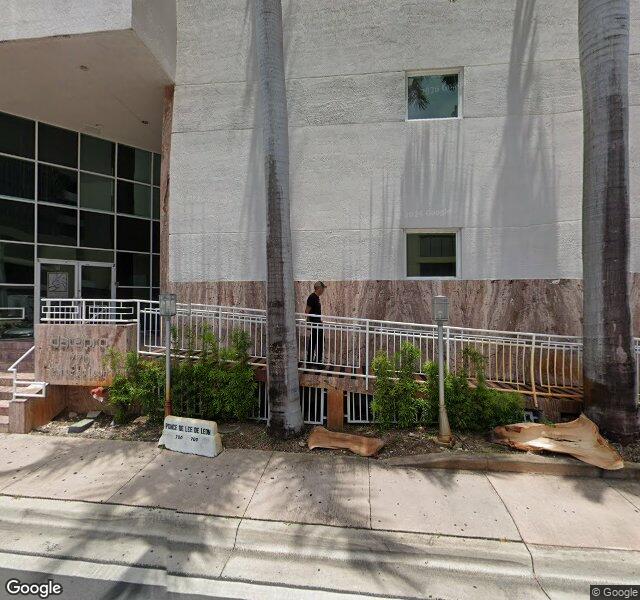 Kairos pest control storefront - Miami