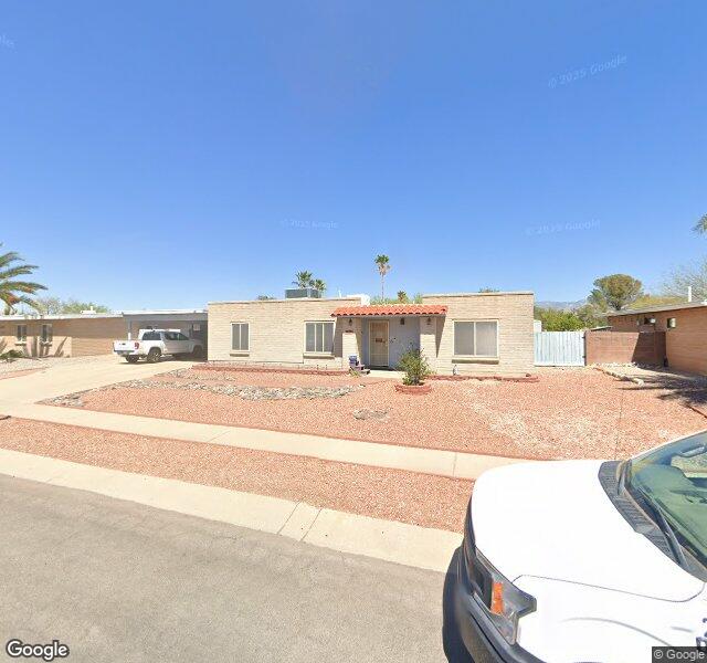 True Blue Pool and Spa Service storefront - Tucson