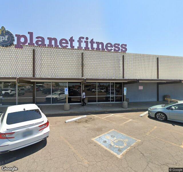 Planet Fitness storefront - Phoenix