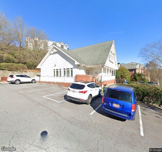 Paces Ferry Veterinary Clinic storefront - Atlanta