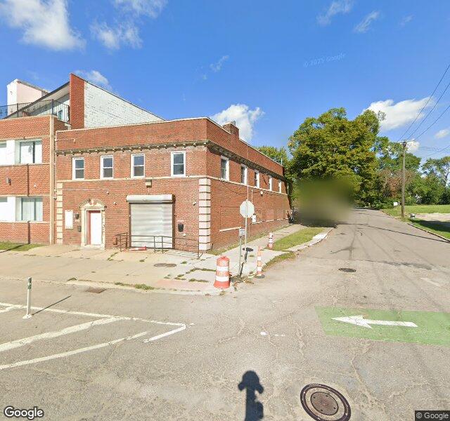 Pretty Pooch storefront - Detroit