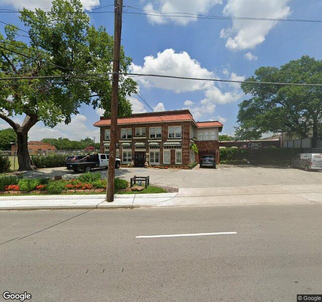 Rutherford Veterinary Hospital storefront - Dallas