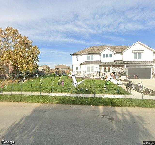 Courtesy Movers Kansas City storefront - Kansas City