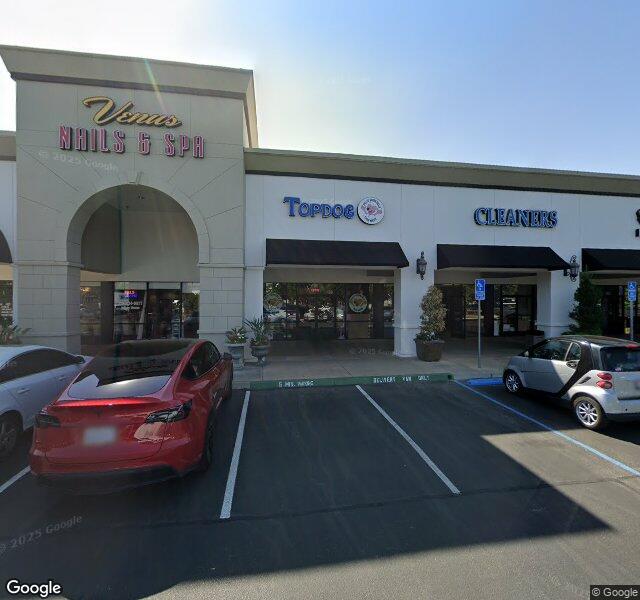 Top Dog Pet Wash Fresno storefront - Fresno