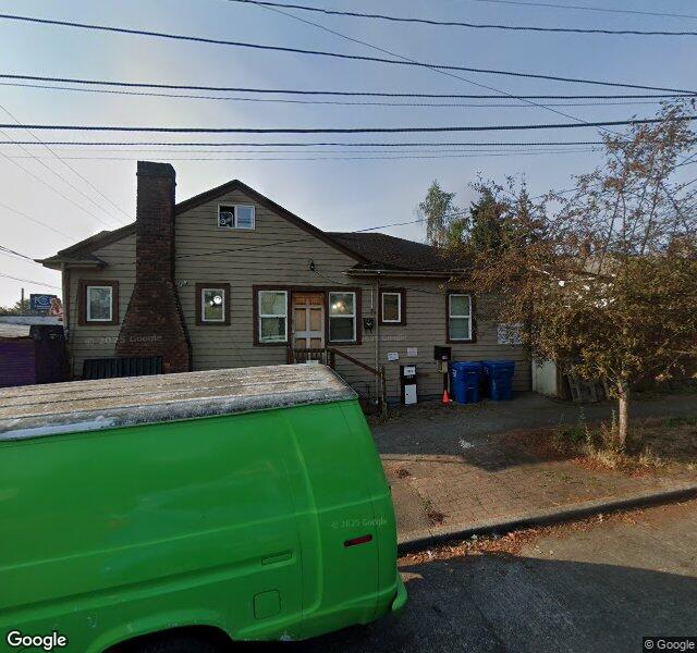 Green Lake Computers Corp. storefront - Seattle