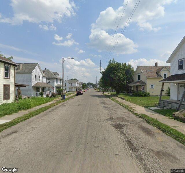 dogs to frogs pet sitting location - Nashville